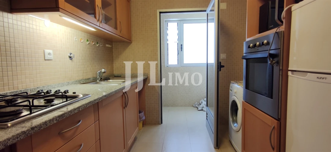 Apartamento T1 para Arrendamento em Parque das Nações Foto 6