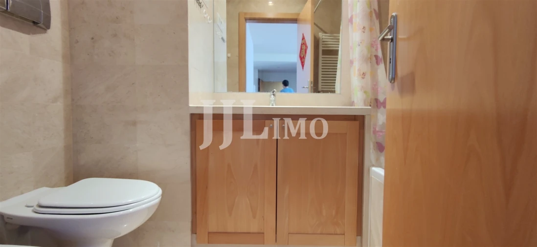 Apartamento T1 para Arrendamento em Parque das Nações Foto 3