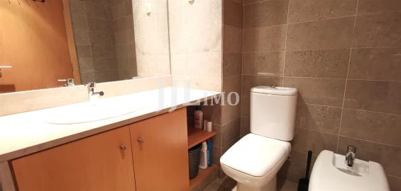 Apartamento T1 para Arrendamento em Parque das Nações