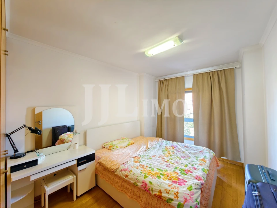 Apartamento T3 para Arrendamento em Marvila Foto 9