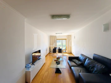 Apartamento T3 para Arrendamento em Marvila