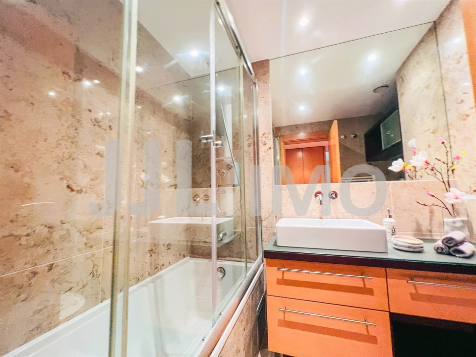 Apartamento T3 para Arrendamento em São Domingos de Benfica Foto 11