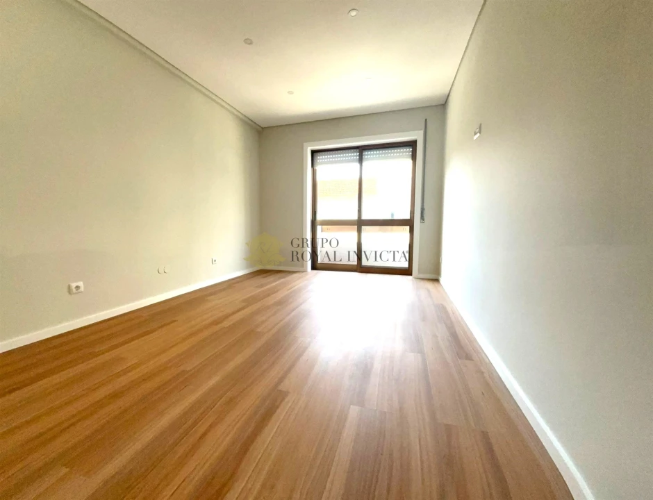 Apartamento T3 para Venda em Bonfim Foto 16