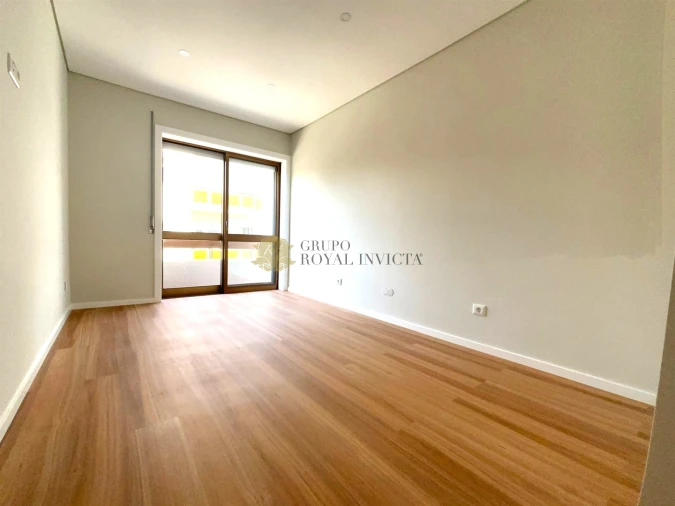 Apartamento T3 para Venda em Bonfim Foto 22
