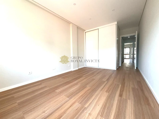 Apartamento T3 para Venda em Bonfim Foto 17