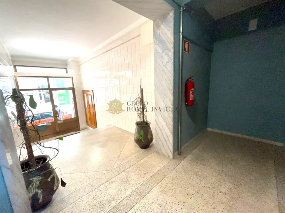 Apartamento T3 para Venda em Bonfim Foto 30