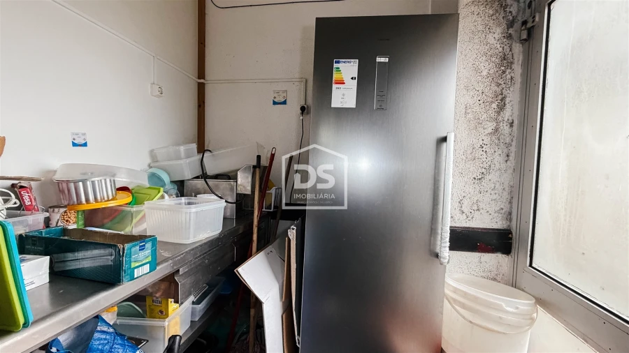 Loja para Trespasse em Margaride, Várzea, Lagares, Varziela, Moure Foto 16