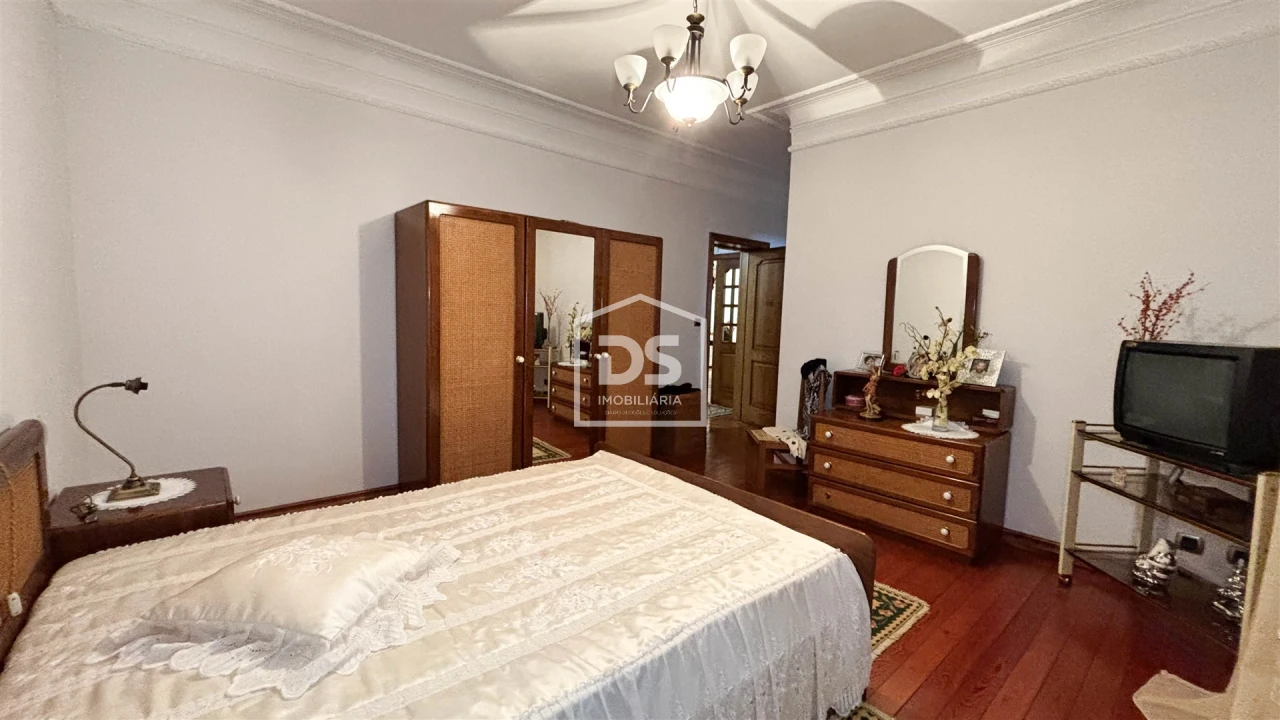 Quinta T5 para Venda em Nevogilde Foto 22