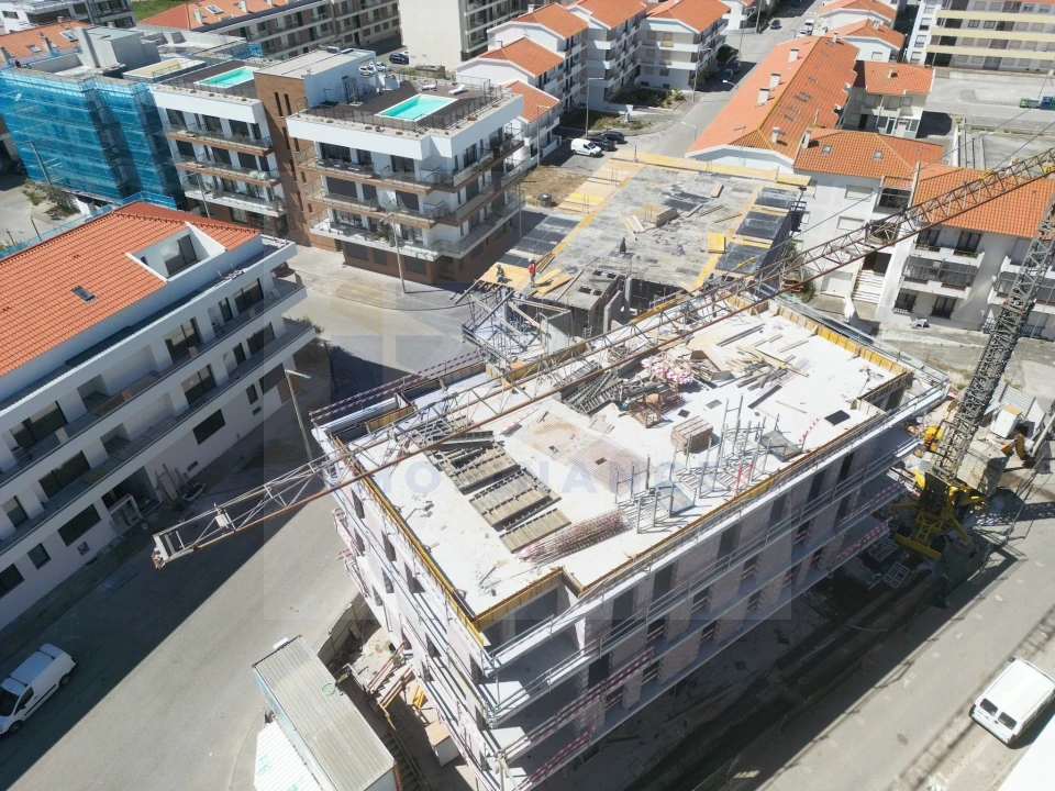 Apartamento T3 para Venda em Atouguia da Baleia Foto 2
