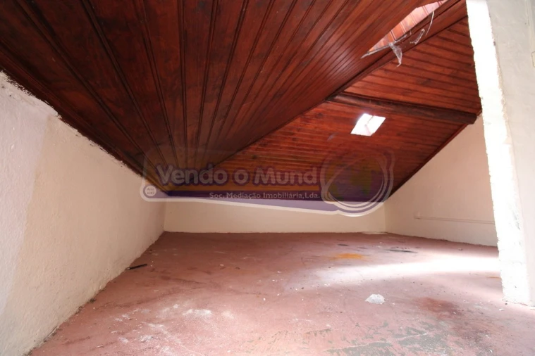 Moradia T1 para Venda em Benavente Foto 10