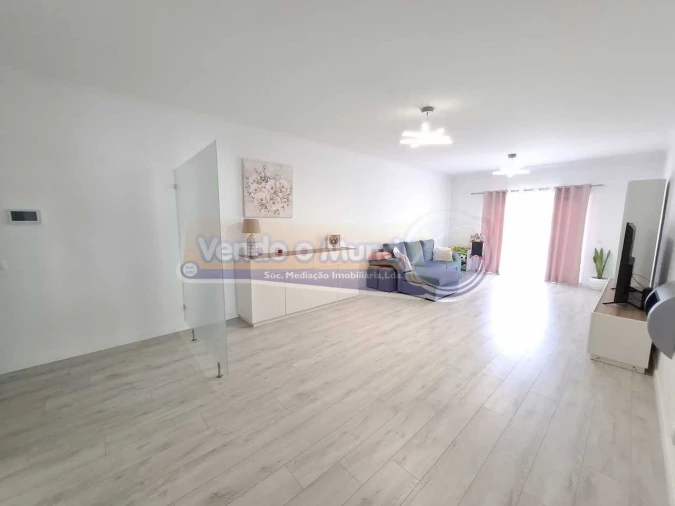 Apartamento T3 para Venda em Benavente Foto 12