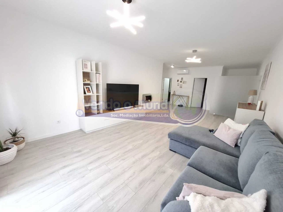 Apartamento T3 para Venda em Benavente Foto 13