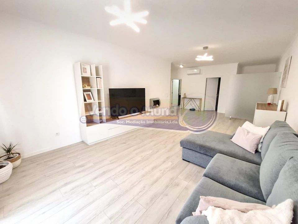 Apartamento T3 para Venda em Benavente Foto 13