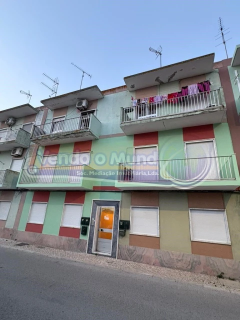 Apartamento T2 para Venda em Samora Correia