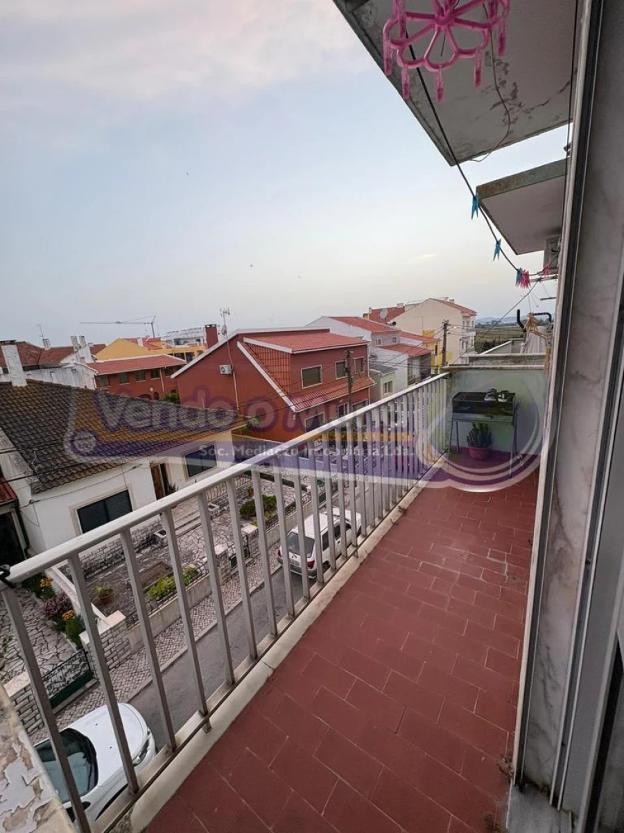 Apartamento T2 para Venda em Samora Correia Foto 9