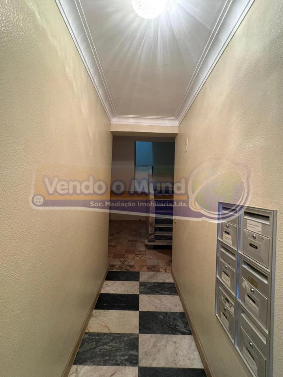 Apartamento T2 para Venda em Samora Correia Foto 11