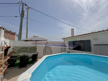 Moradia T4 para Venda em Freiria