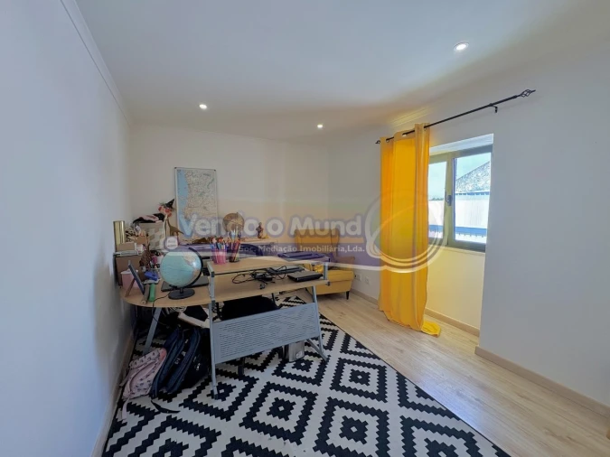 Moradia T4 para Venda em Freiria Foto 12