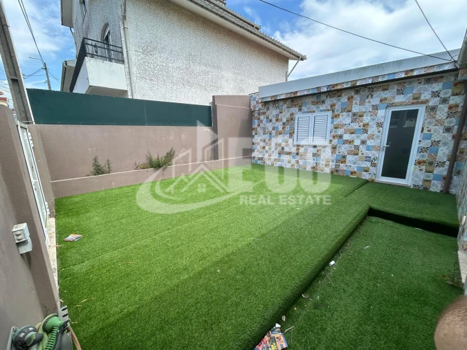 Moradia T3 para Venda em Silvalde Foto 4