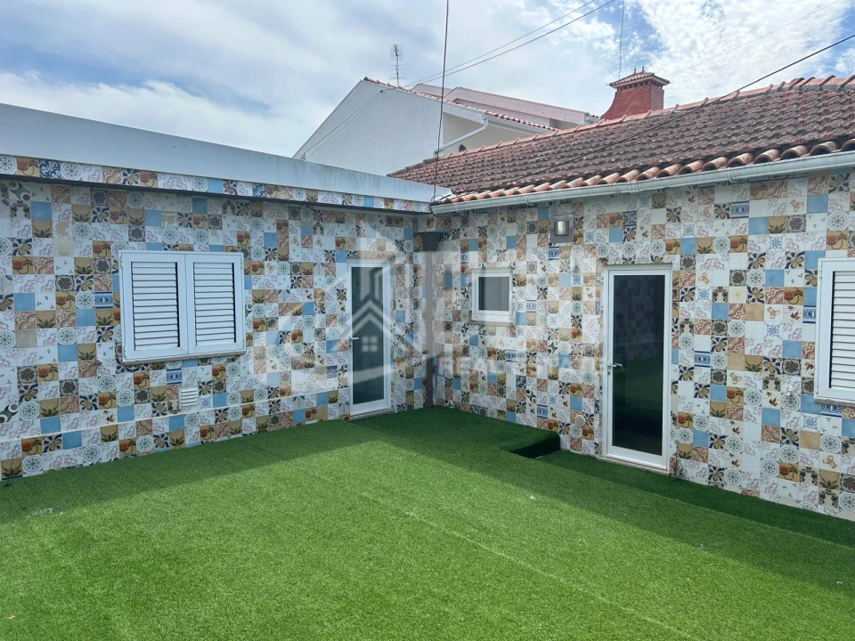 Moradia T3 para Venda em Silvalde Foto 6