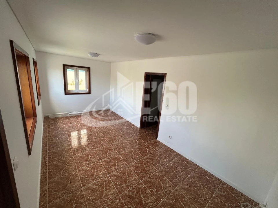 Moradia T3 para Venda em Silvalde Foto 15