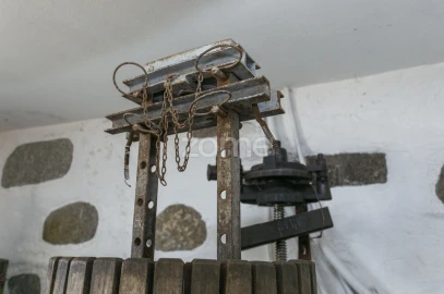 Moradia T5 para Venda em Termas de São Vicente