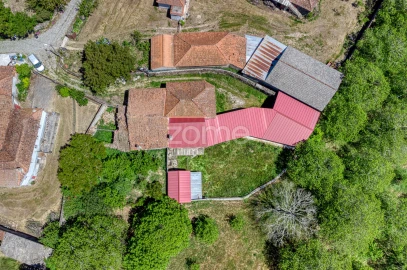 Moradia T3 para Venda em Serapicos