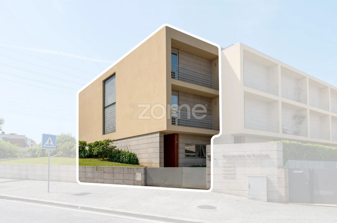 Moradia T4 para Venda em Cidade da Maia Foto 3