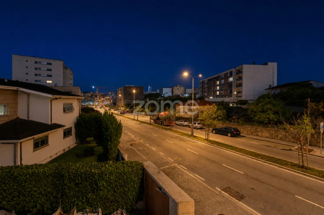 Moradia T4 para Venda em Cidade da Maia Foto 48