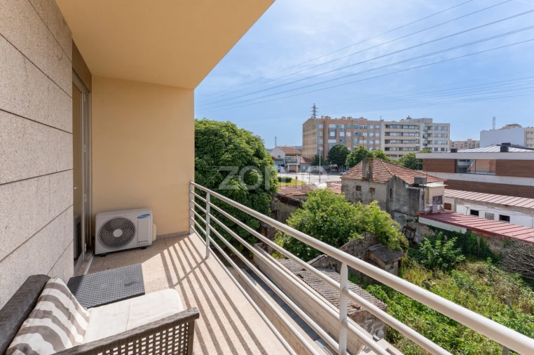 Moradia T4 para Venda em Cidade da Maia Foto 54