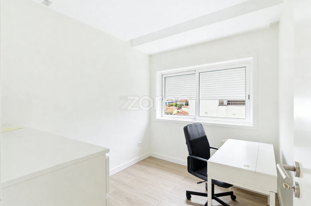 Apartamento T3 para Venda em Bonfim Foto 9