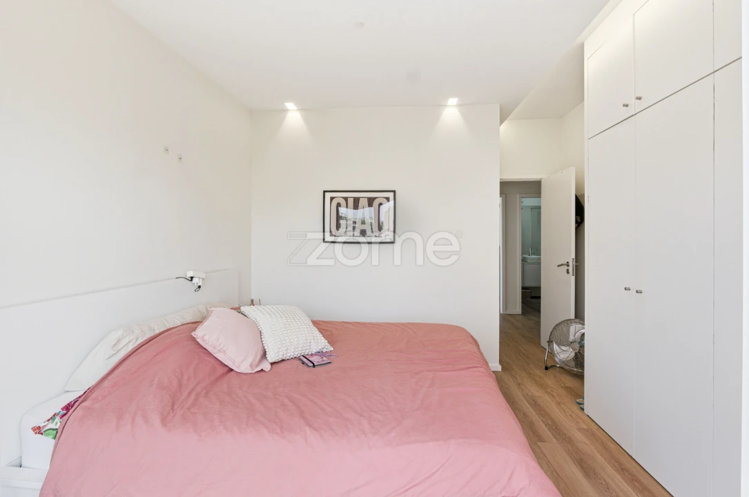 Apartamento T3 para Venda em Bonfim Foto 7