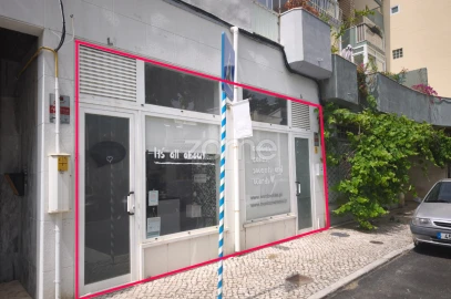 Negócio para Venda em Algés, Linda-A-Velha e Cruz Quebrada-Dafundo