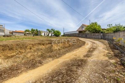 Terreno para Venda em Casais e Alviobeira