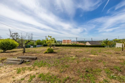 Terreno para Venda em Casais e Alviobeira