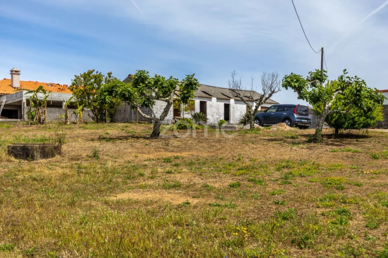 Terreno para Venda em Casais e Alviobeira Foto 24
