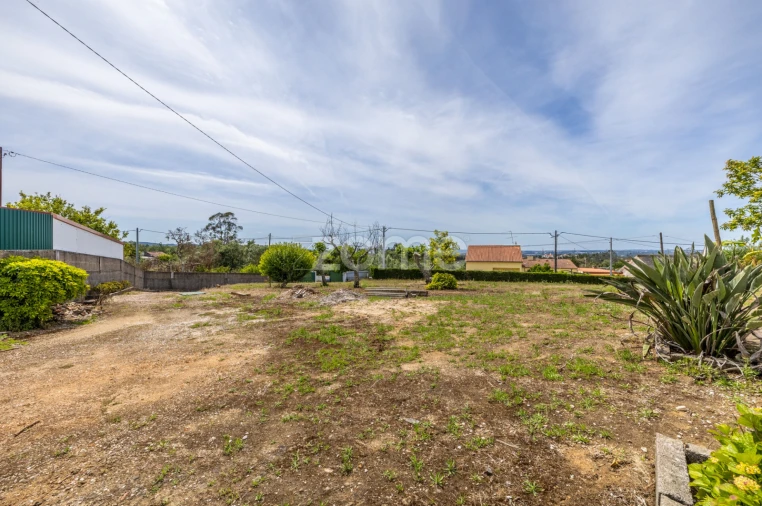 Terreno para Venda em Casais e Alviobeira Foto 26