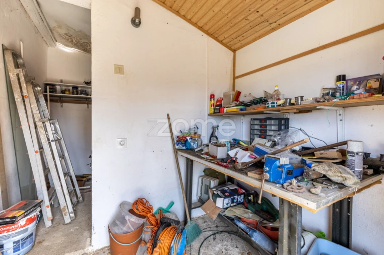 Terreno para Venda em Casais e Alviobeira Foto 10