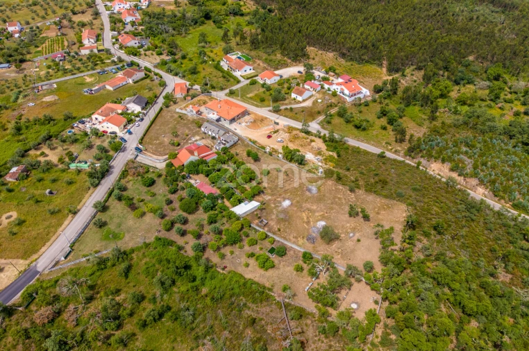 Terreno para Venda em Casais e Alviobeira Foto 39