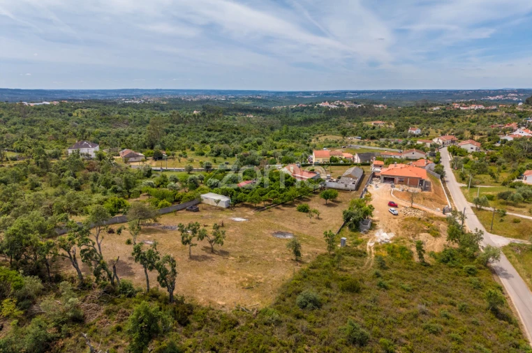 Terreno para Venda em Casais e Alviobeira Foto 34