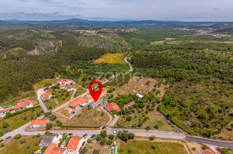 Terreno para Venda em Casais e Alviobeira Foto 36