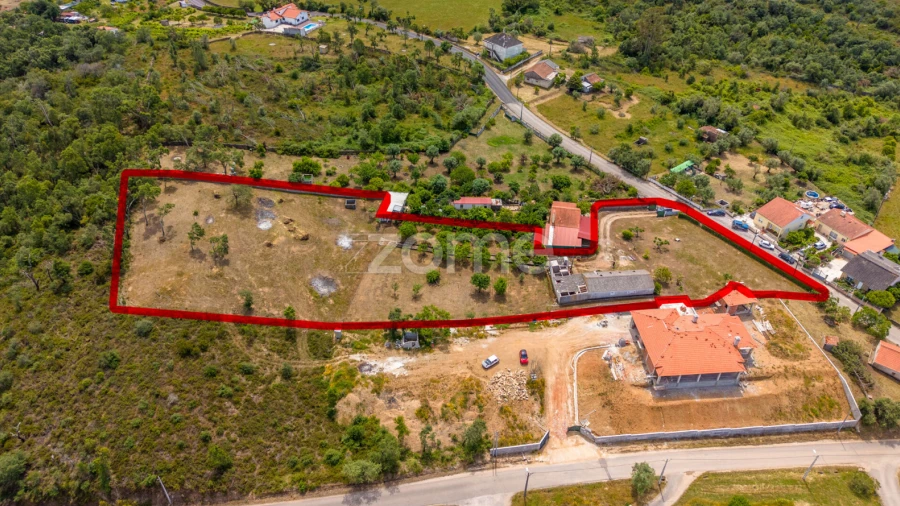Terreno para Venda em Casais e Alviobeira