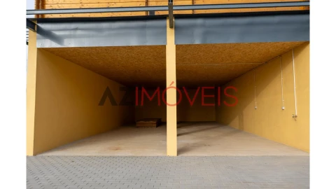 Moradia T3 para Venda em Mouriscas