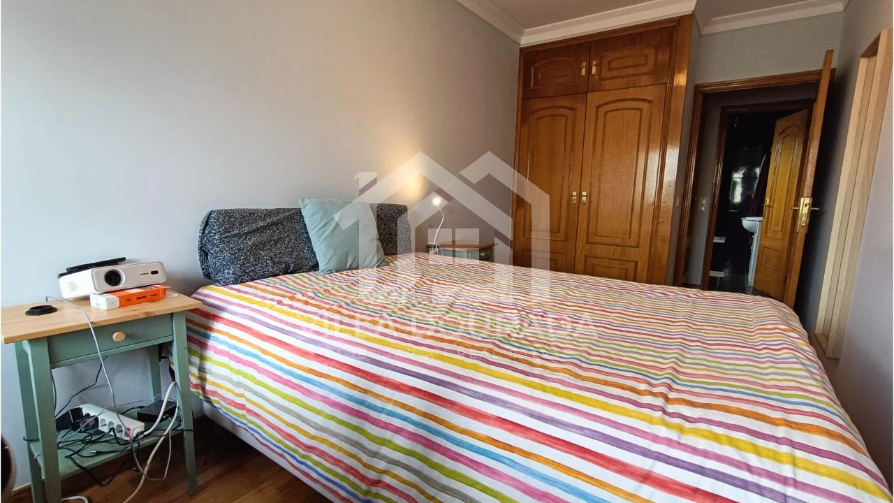 Apartamento T1 para Arrendamento em São Mamede de Infesta e Senhora da Hora Foto 13
