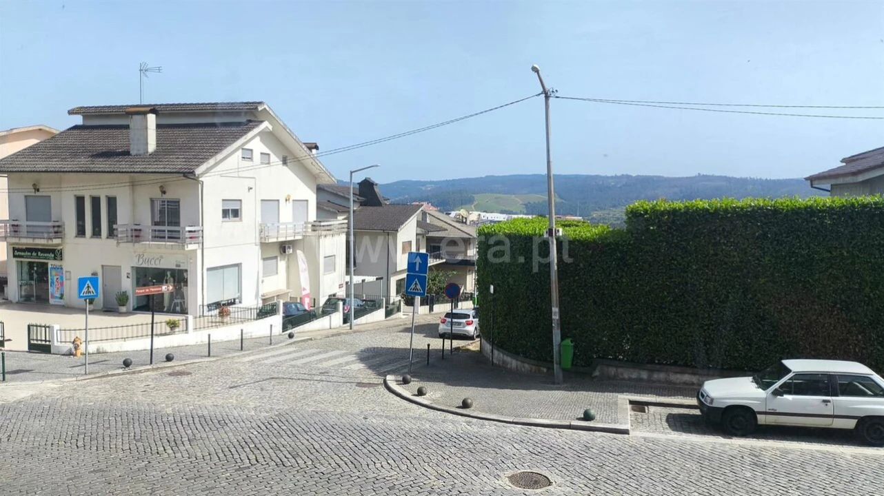 Loja para Venda em Vila Cova da Lixa e Borba de Godim Foto 6