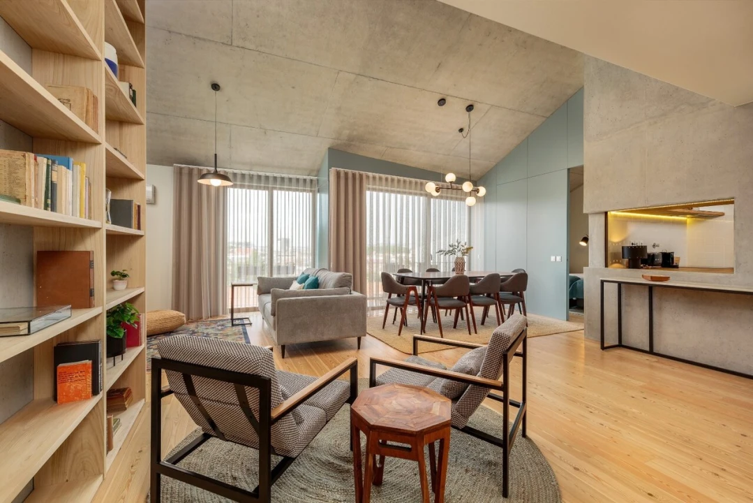 Apartamento T5 para Venda em Bonfim Foto 1