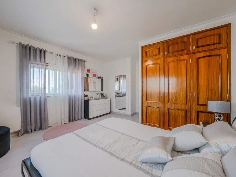 Apartamento T2 para Venda em Leiria, Pousos, Barreira e Cortes Foto 28