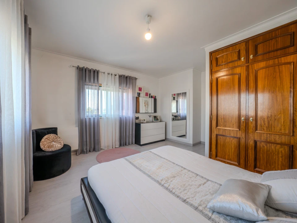 Apartamento T2 para Venda em Leiria, Pousos, Barreira e Cortes Foto 22