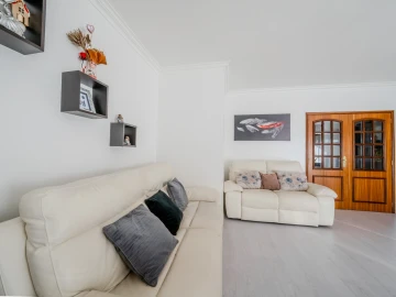 Apartamento T2 para Venda em Leiria, Pousos, Barreira e Cortes
