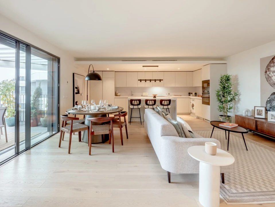 Apartamento T4 para Venda em Parque das Nações Foto 11